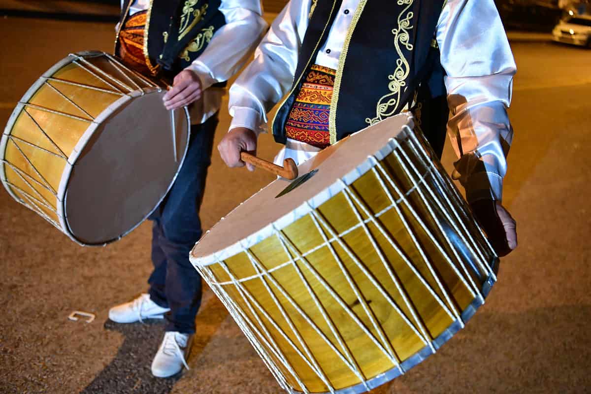 İzmir davul zurna ekibi sahada