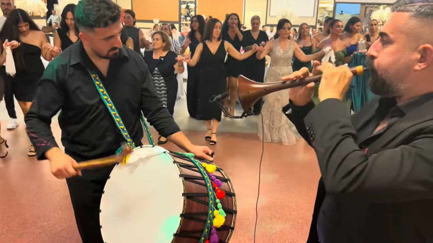 Davulcu zurnacı ekibi